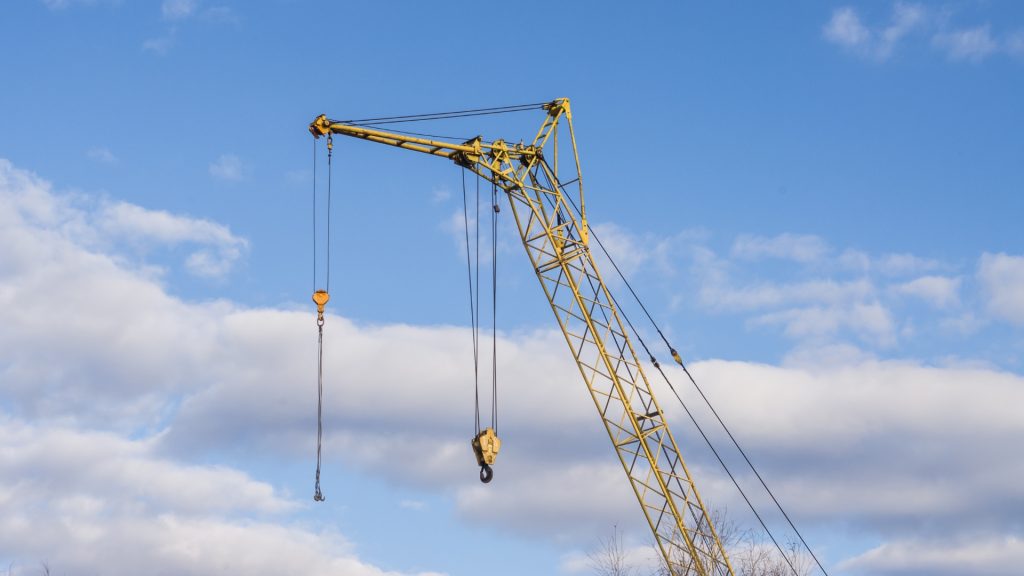 commercial construction crane solutions